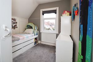 Hadleigh Road- click for photo gallery